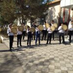 Samarqand viloyati madaniyat boshqarmasi hamda direktorlar kengasi tashabbusi bilan bolalar musiqa va san’at maktablari o’qituvchilarining navbatdagi o’quv-uslubiy seminar yig’ilishi Paxtachi tuman 34-son bolalar musiqa va san’at maktabida «Amaliy san’at» yo’nalishi bo’yicha o’tkazildi.