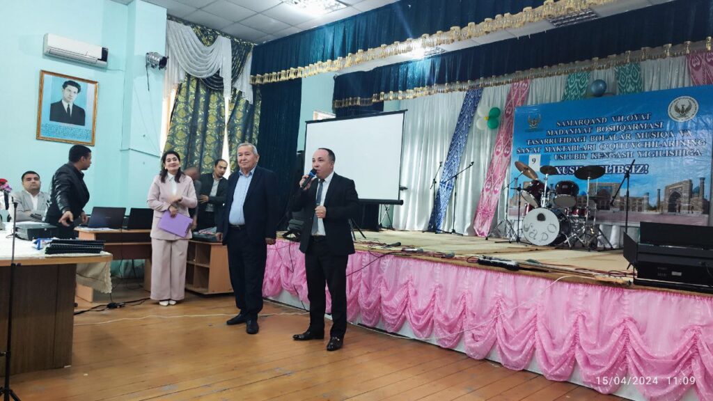Samarqand viloyati madaniyat boshqarmasi tasarrufidagi bolalar musiqa va san’at maktablari o’qituvchilarining navbatdagi o’quv-uslubiy seminari “Tasviriy san’at yo’nalishi” bo’yicha Pastdarg’om tumani 11-son bolalar musiqa va san’at maktabida bo’lib o’tdi.