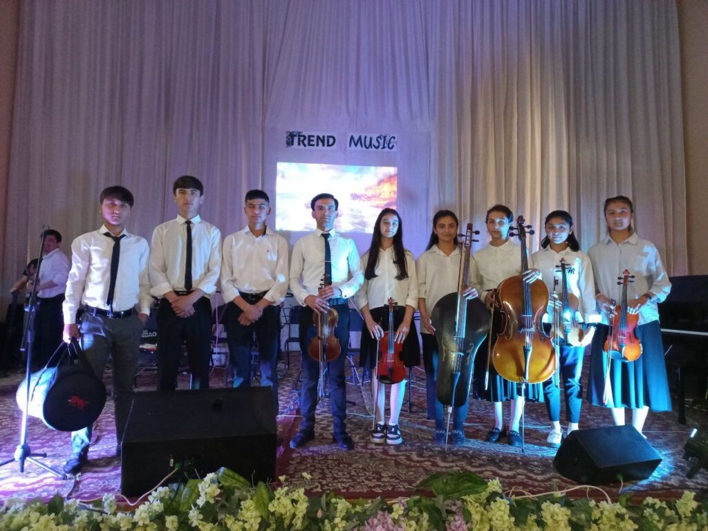 2024-yil 26-aprel kuni soat 14:30 da Kattaqo’rg’on shahar 2-son BMSM konsert zalida estrada san’ati va zamonaviy musiqa janrlariga bag’ishlangan TREND MUSIC sarlavhasi ostida konsert bo’lib o’tdi